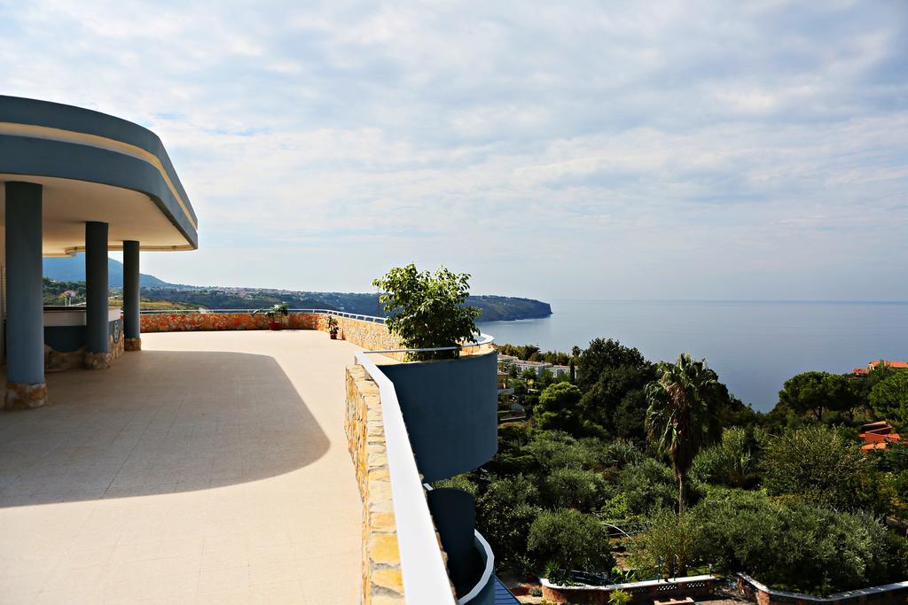 Hotel Blu Eden Praia a Mare Exterior photo